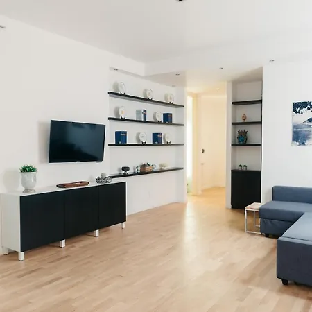 Casa Di Vetro Apartment *